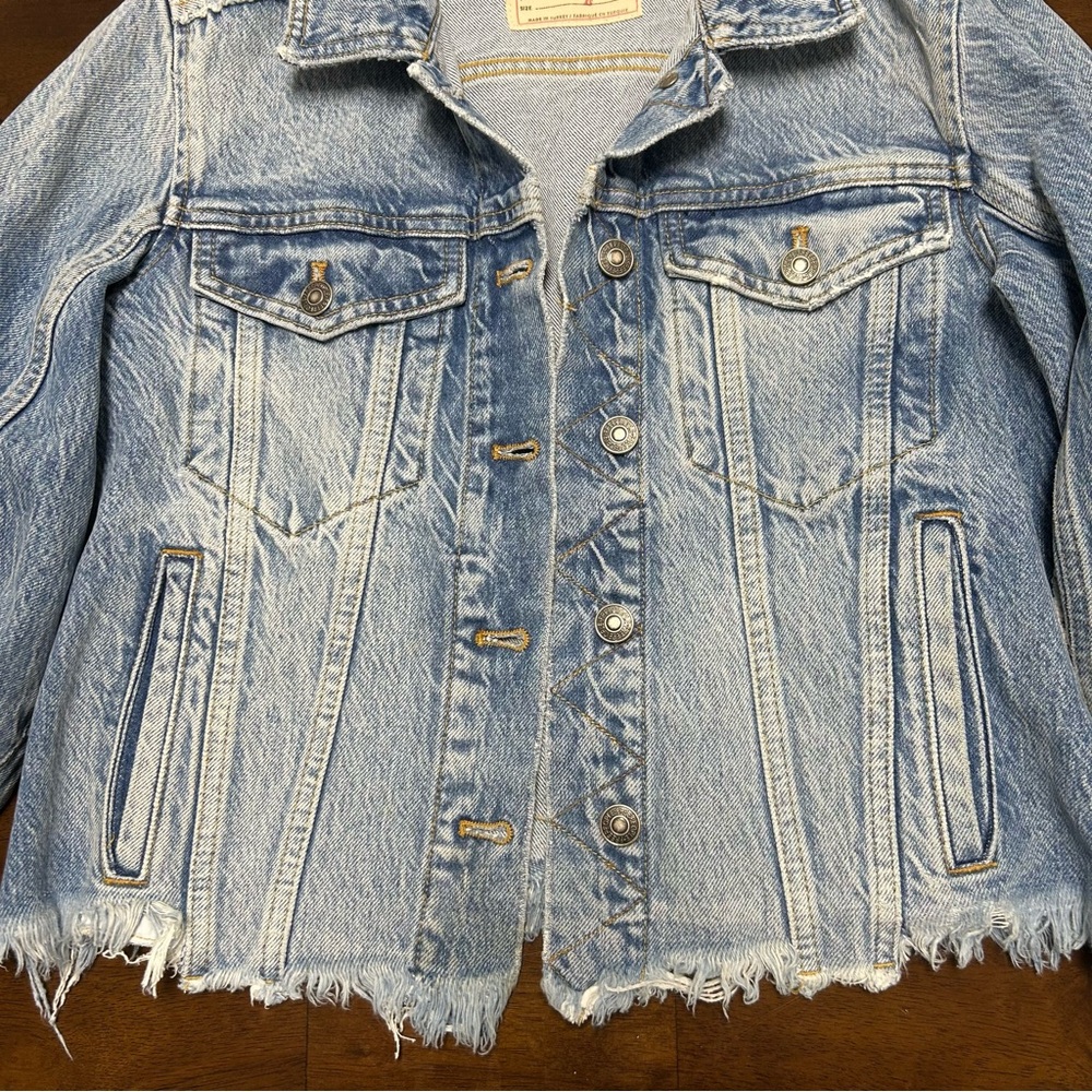 We The Free Indira Distressed Frayed Denim Jacket Size XS - Picture 7 of 16